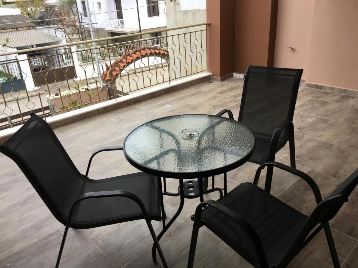Aparthotel Archontiko Kirfis In Desfina Zewnętrze zdjęcie
